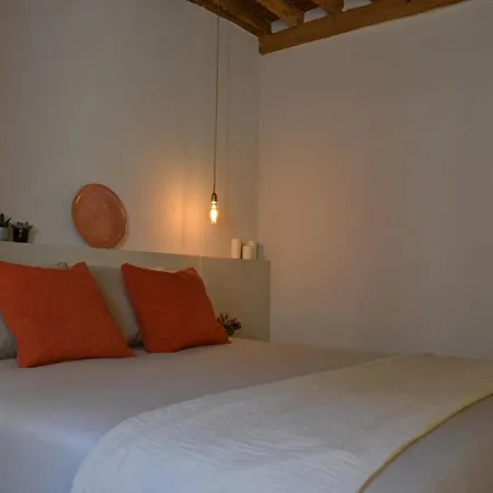 Lägenhet Cozy In Center With Kitchen And Wi-fi Lucca